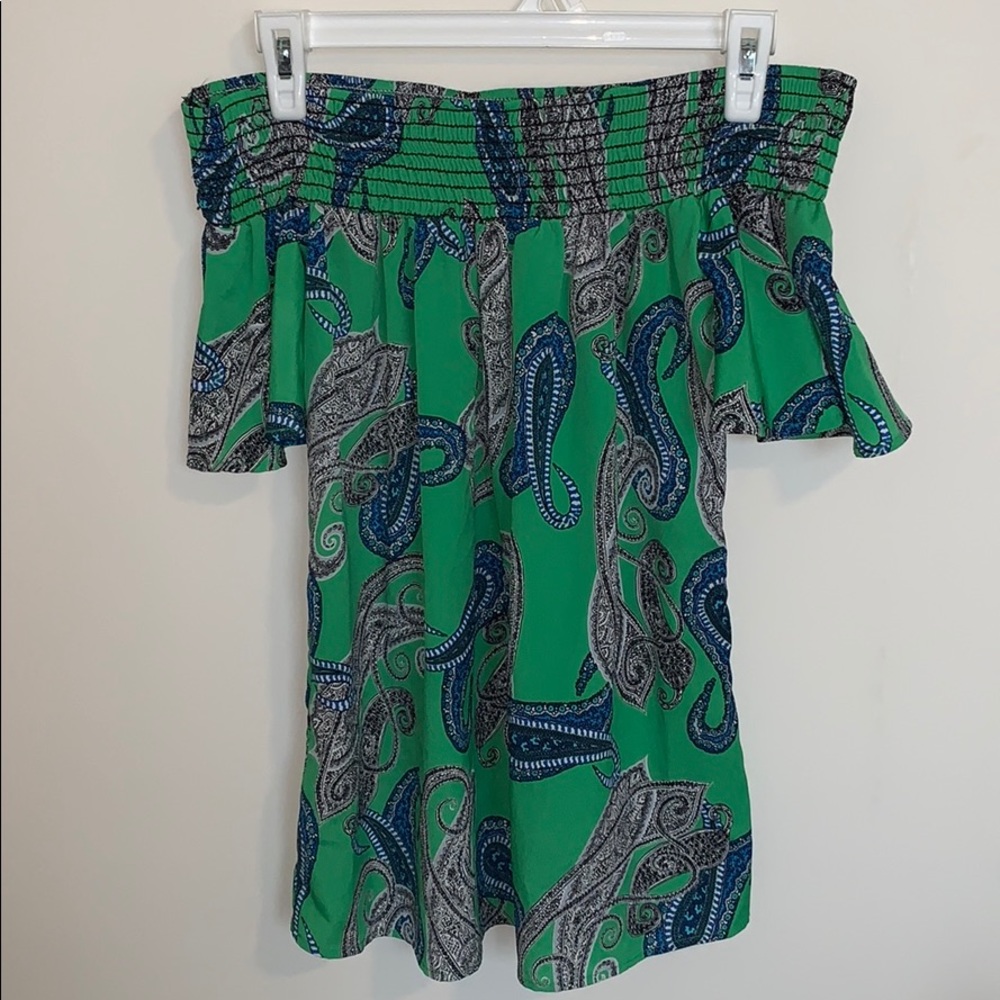 Green Paisley Blouse💚💙